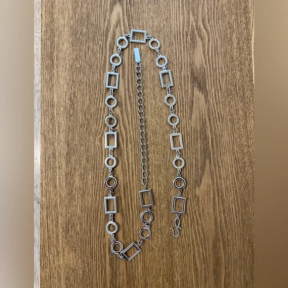 Silver Tone Metal Chain Belt Size M - Picture 9 of 9